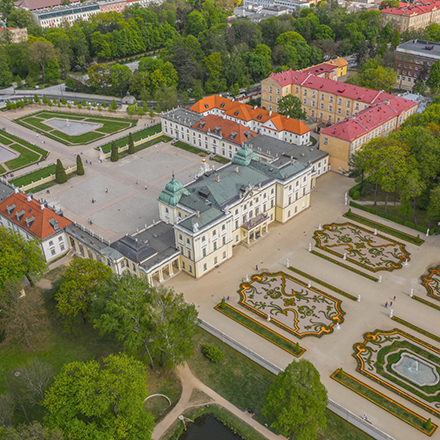 widok z lotu ptaka na pałac branickich w bialymstoku | Freedom nieruchomości
