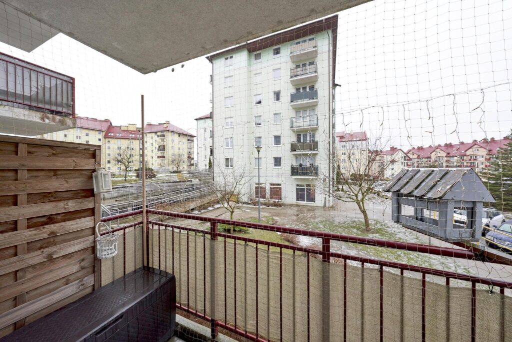 Atrakcyjne mieszkanie 48 m2 na ulicy Srebrnej - zdjęcie 8